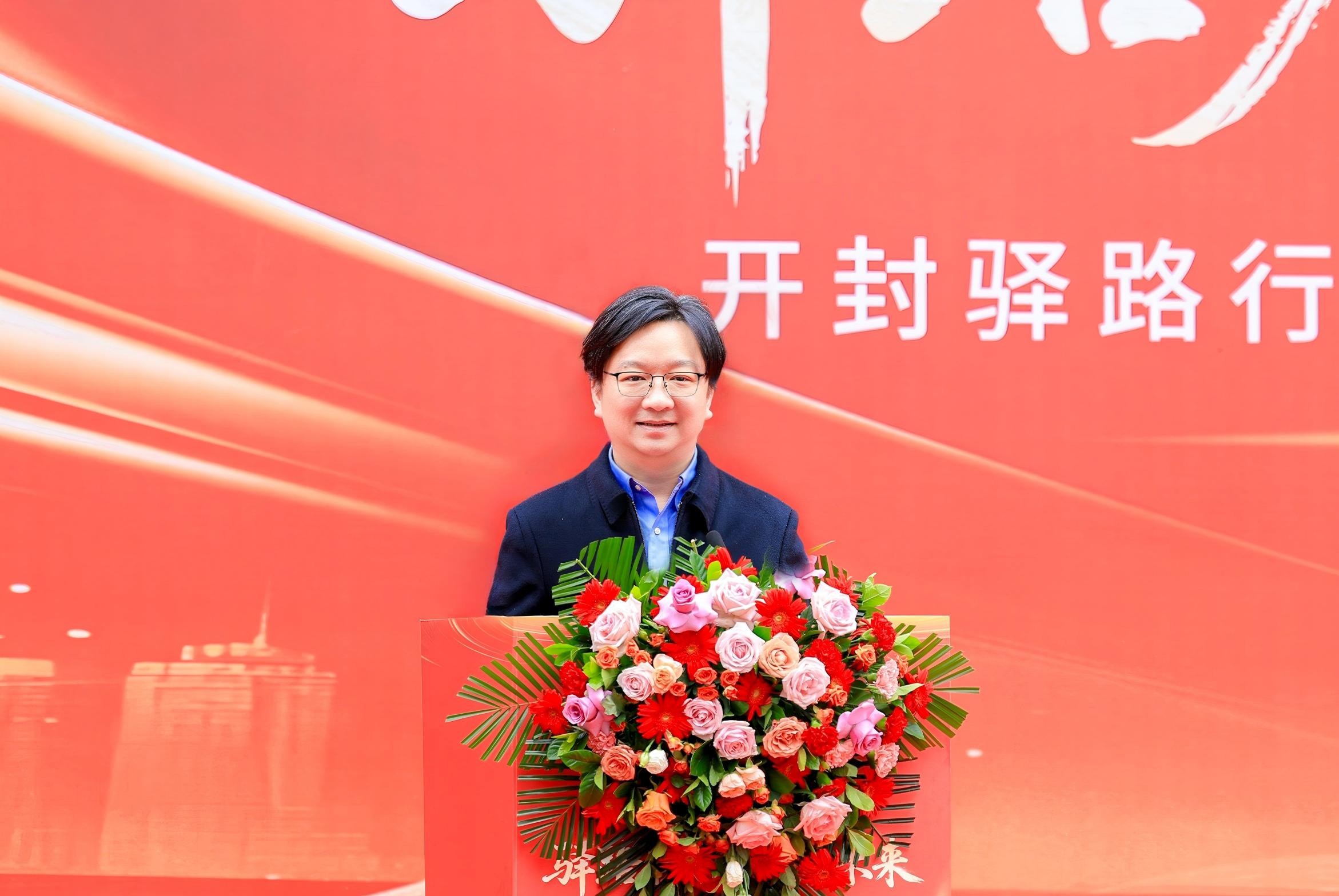 1761123315716793.jpg 78天建成、30倍赛道!开封驿路行驰投产,金茂智慧交通按下重卡换电“加速键”